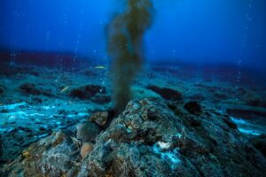 Scientists Discover 10,000+ Underwater Volcanoes, Unveiling a Spectacular World Beneath.